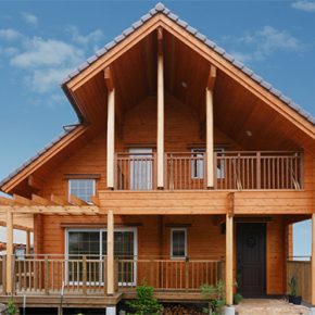 国産檜の香り漂う、大屋根の住宅ログハウス 国産檜の香り漂う、大屋根の住宅ログハウス