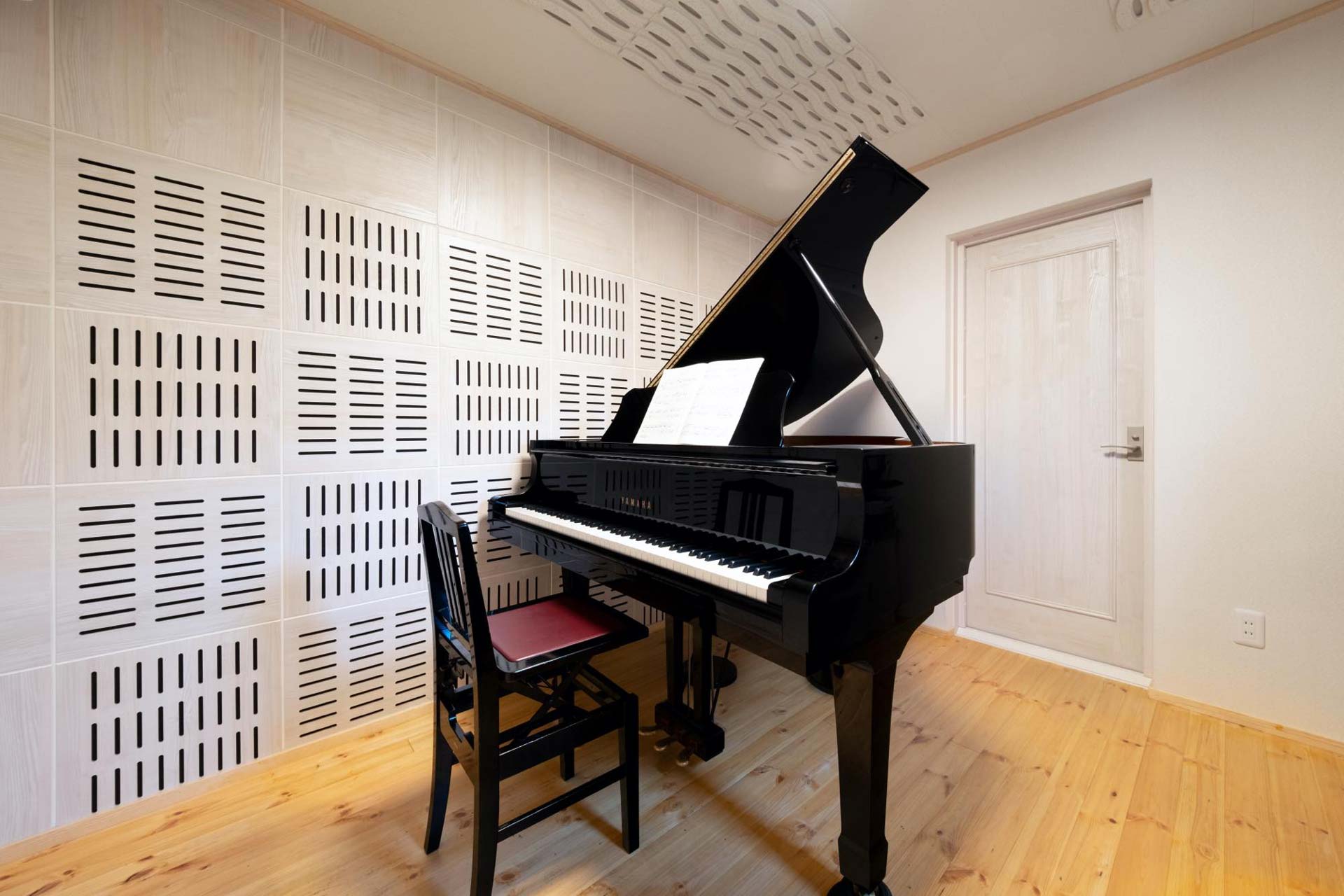 防音仕様のピアノ室
